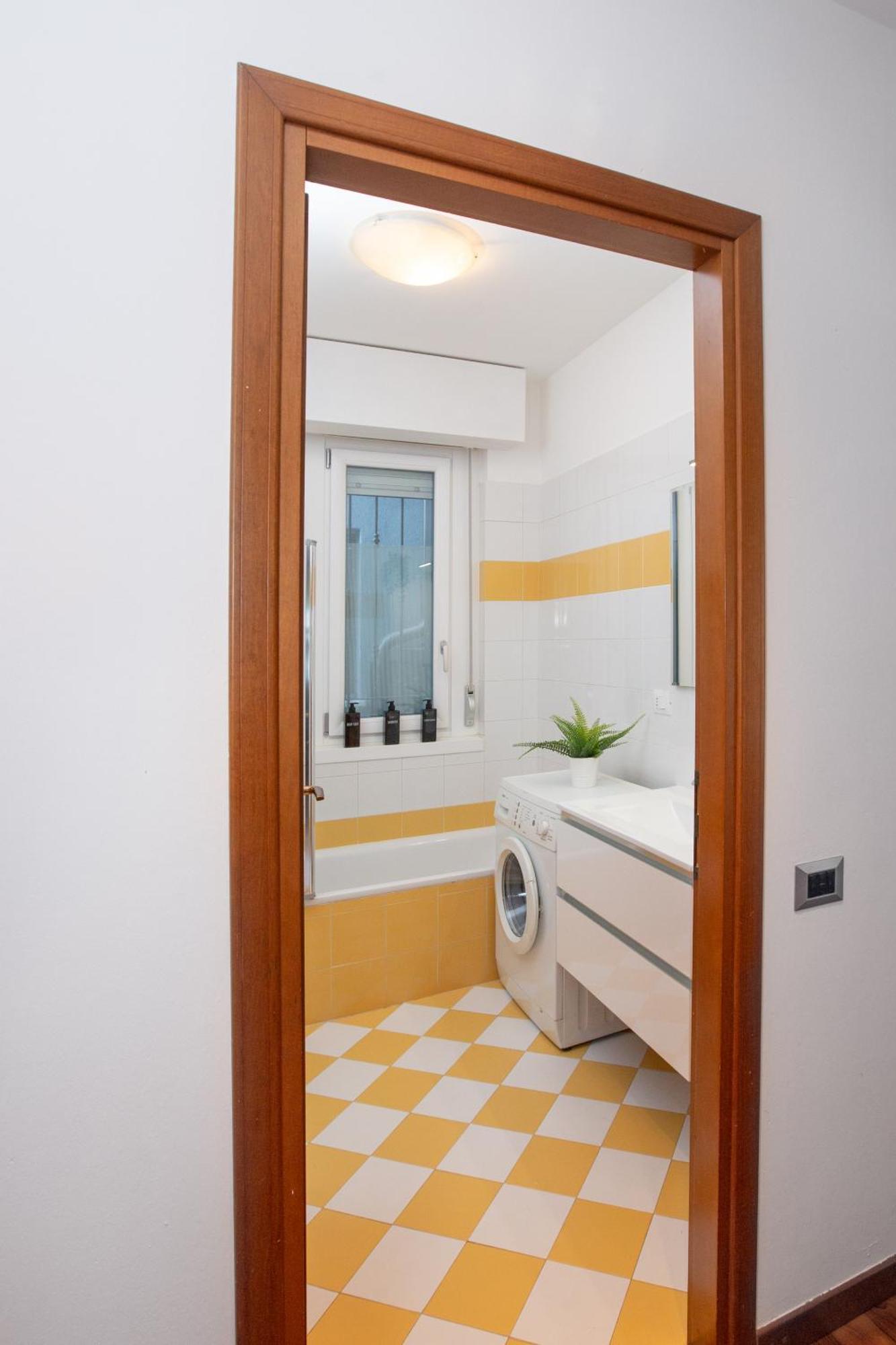 Kandinski Apartment - With Pool Settimo Milanese Bagian luar foto